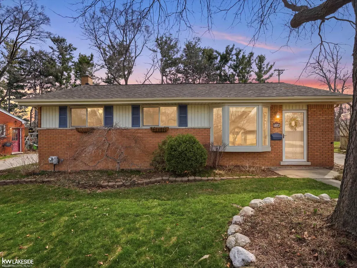 516 Miller AVE, Rochester, MI 48307