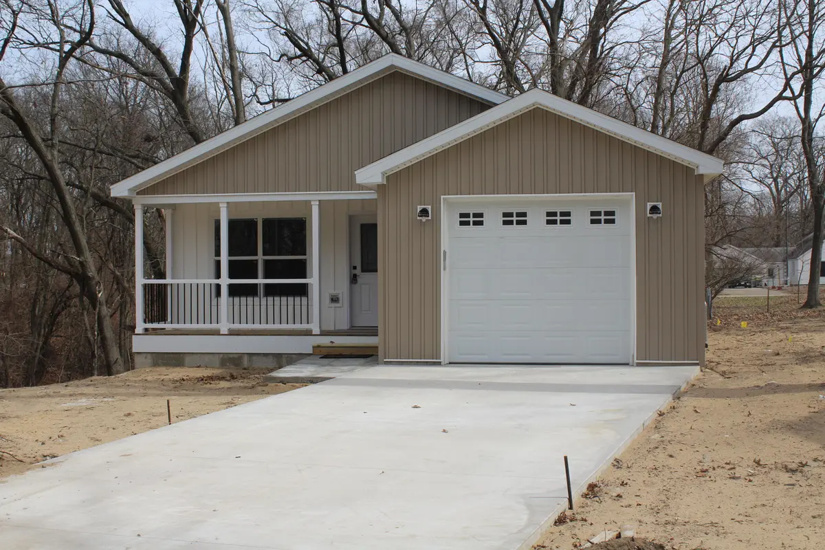 254 Meeking ST, Muskegon City, MI 49442