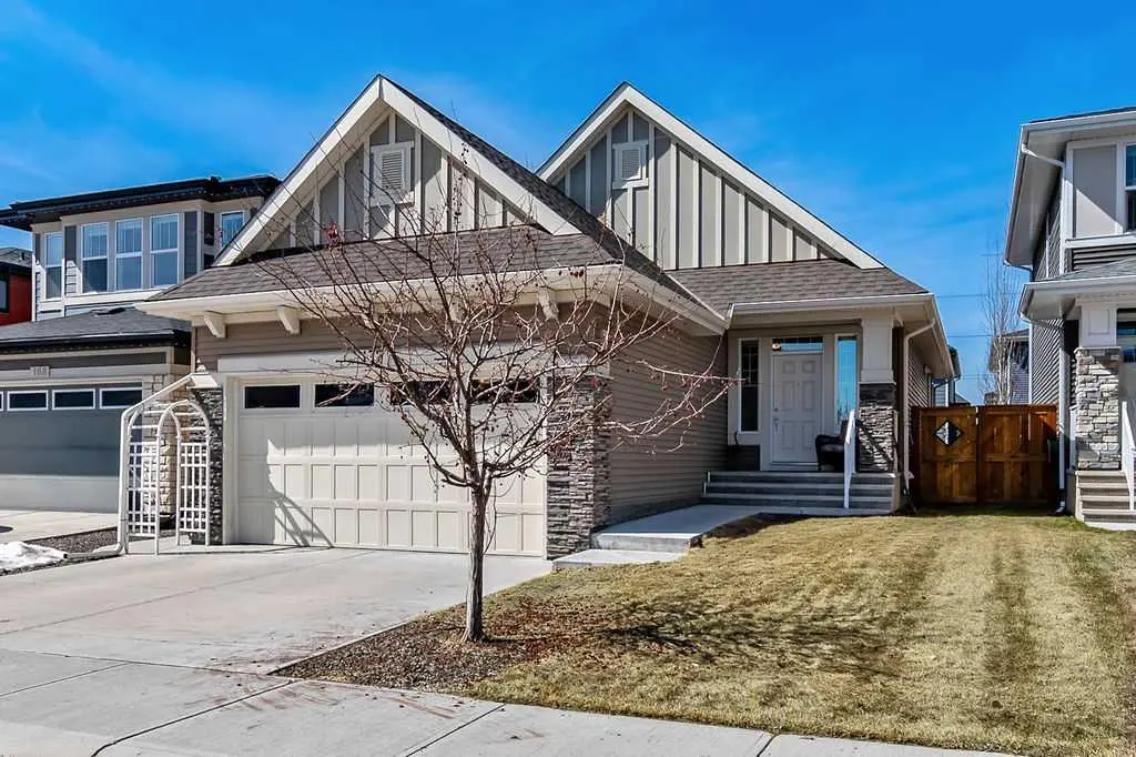 172 Tuscany Ridge CIR NW, Calgary, AB T3L0E5