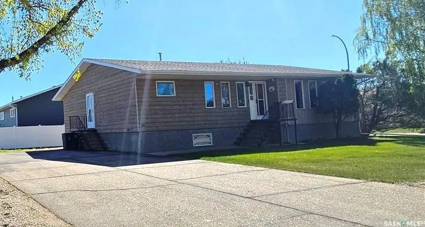 51 Harrigan CRESCENT, Maple Creek, SK S0N 1N0