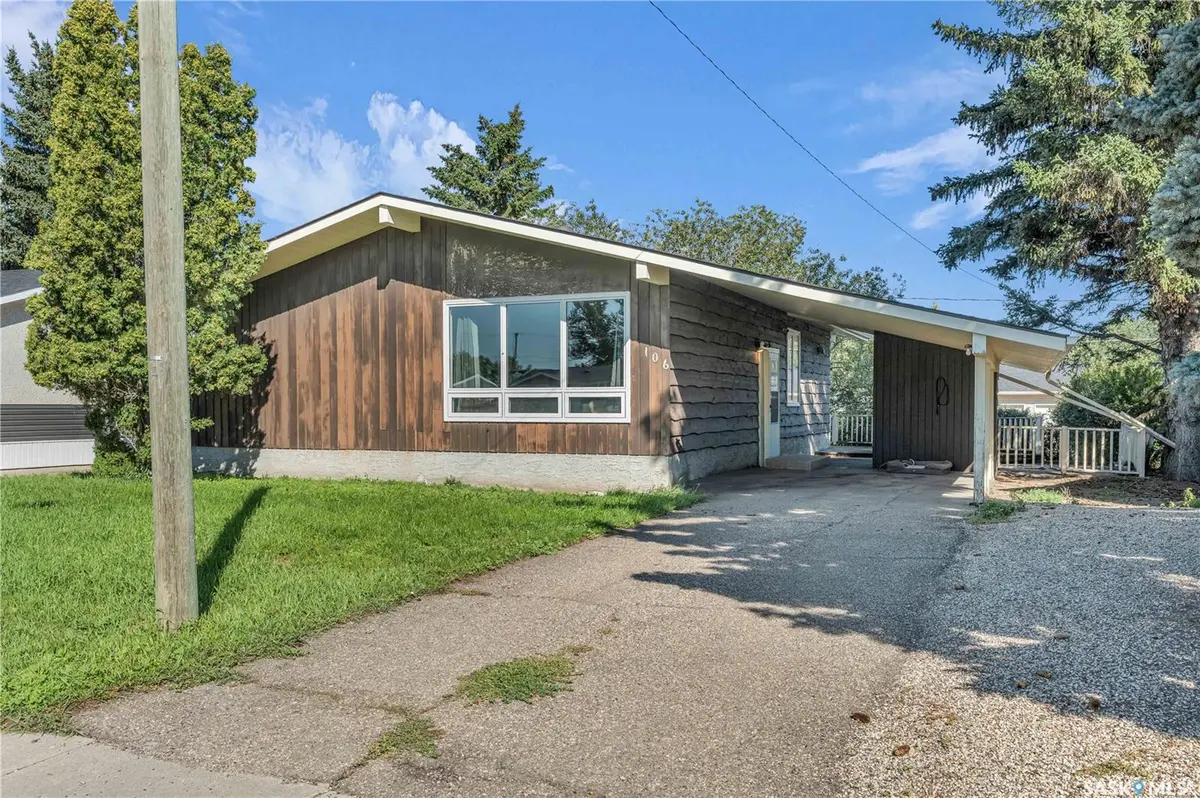 106 Wood CRESCENT, Assiniboia, SK S0H 0B0