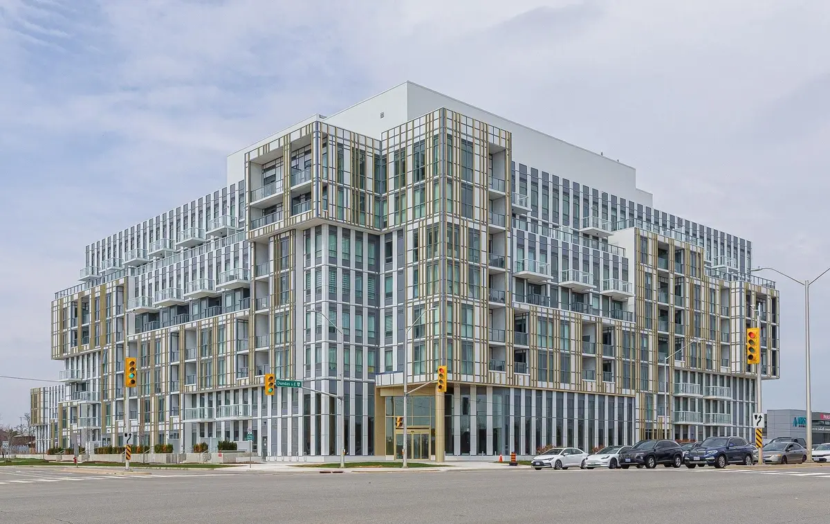 1005 Dundas ST E #546, Oakville, ON L6H 8C7