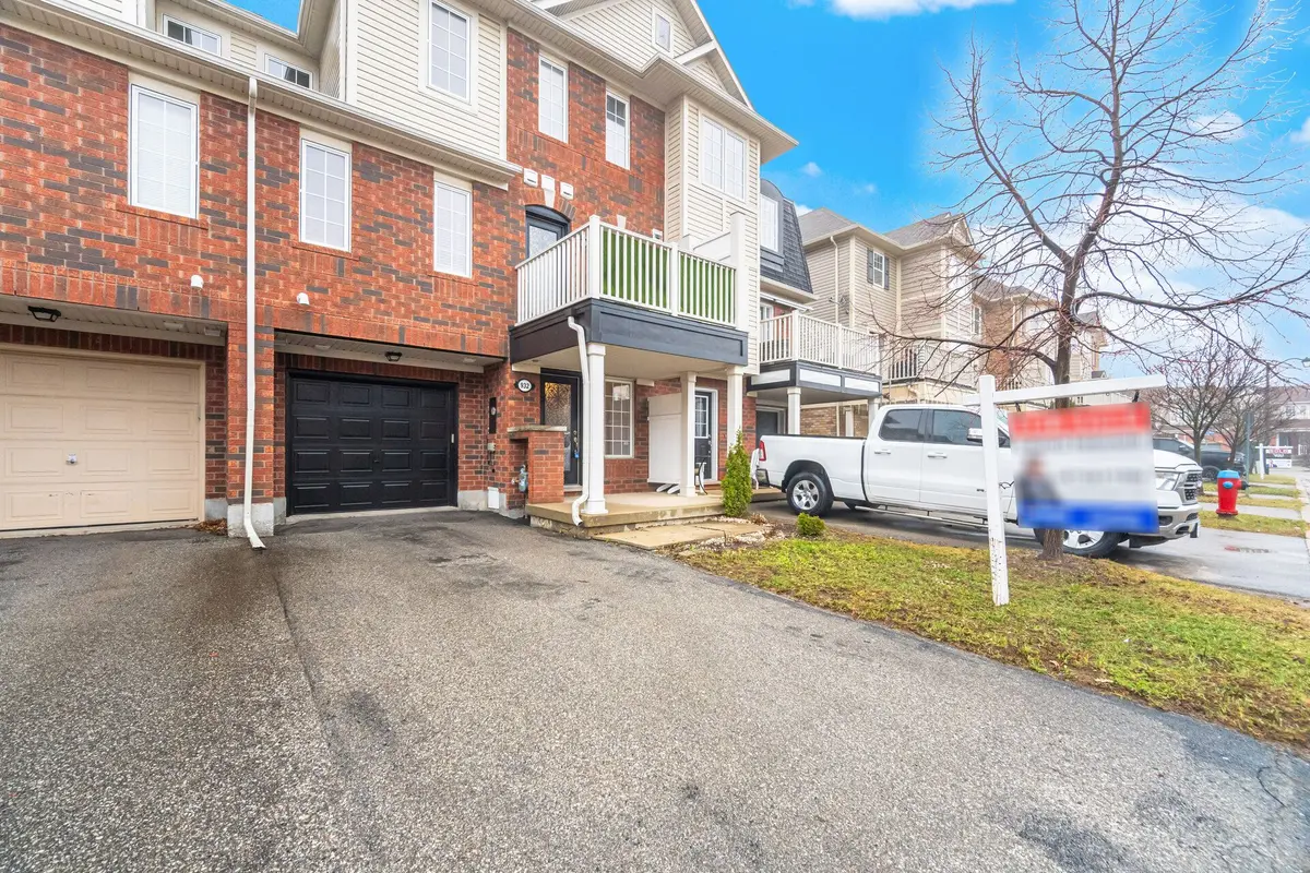 932 Sprague PL, Milton, ON L9T 0K8