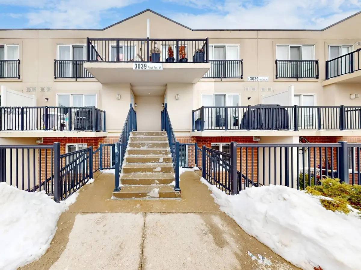 3039 Finch AVE W #1028, Toronto W05, ON M9M 0A4