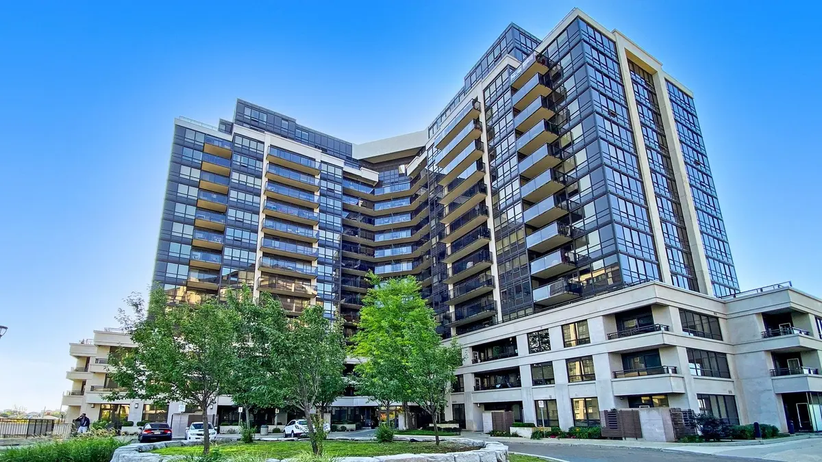 1060 Sheppard AVE W #Ph-11, Toronto W05, ON M3J 0G7