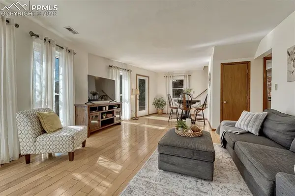 350 Park ST, Palmer Lake, CO 80133