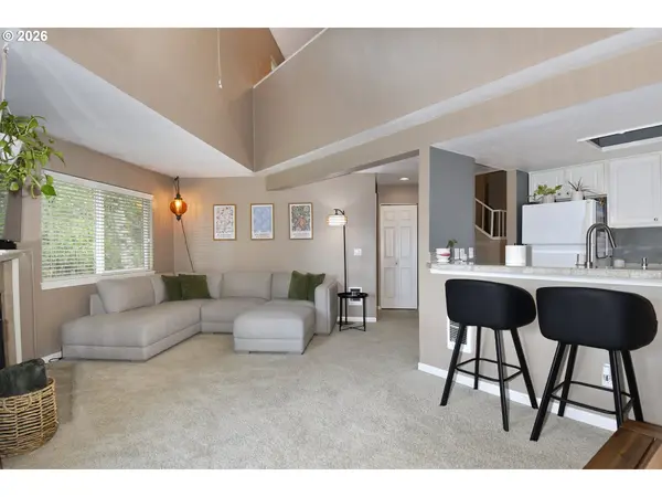 10222 SE TALBERT ST, Clackamas, OR 97015