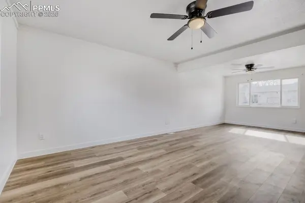 824 Holmes DR, Colorado Springs, CO 80909