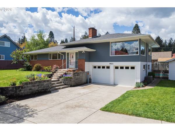 901 NE 153RD AVE, Portland, OR 97230