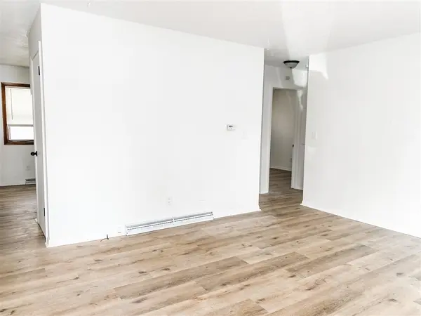 1915-1917 Taylor Dr, Iowa City, IA 52240