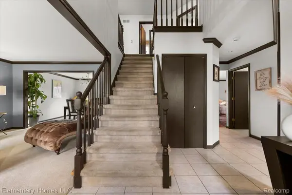 53260 Forestglade DR, Chesterfield Township, MI 48047