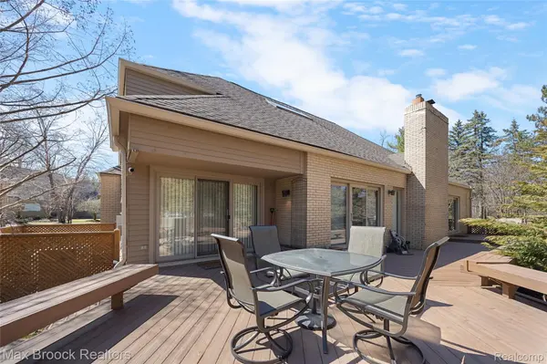 1603 Franklin Hills DR #1, Bloomfield Hills, MI 48302