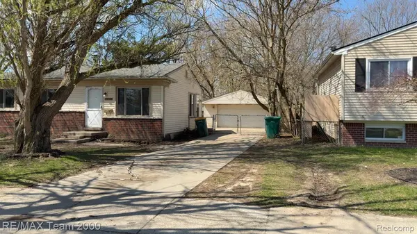 15706 Isabelle ST, Romulus, MI 48174