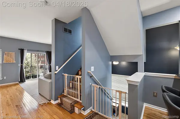 43836 Cherry Grove E CT E, Canton Charter Township, MI 48188