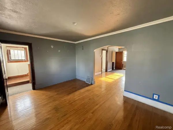 614 E Marengo AVE, Flint, MI 48505