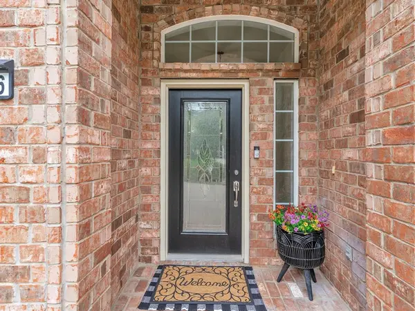 1536 Valley Creek Road, Denton, TX 76205