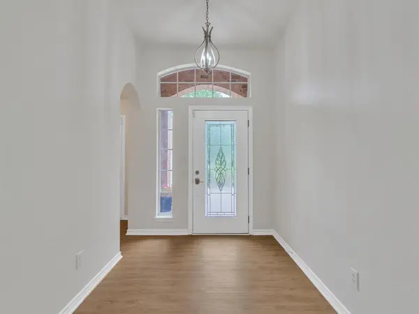 1536 Valley Creek Road, Denton, TX 76205