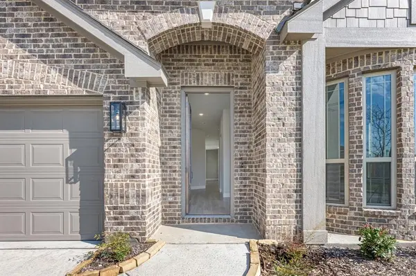 117 Whistling Duck Drive, Balch Springs, TX 75181