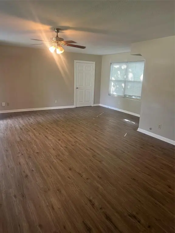 701 Hulme Street, Bowie, TX 76230