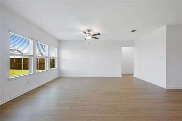 2137 Tule Way, Crandall, TX 75114