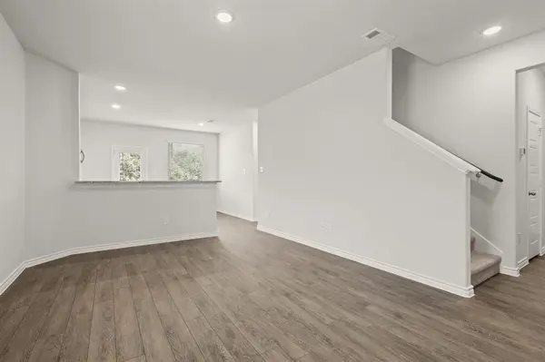 1504 Romans Road, Ennis, TX 75119