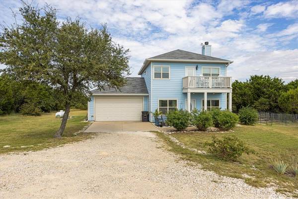 2035 Lakeside Drive, Bluff Dale, TX 76433