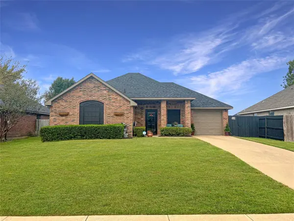 615 Jordan Lane, Waxahachie, TX 75165