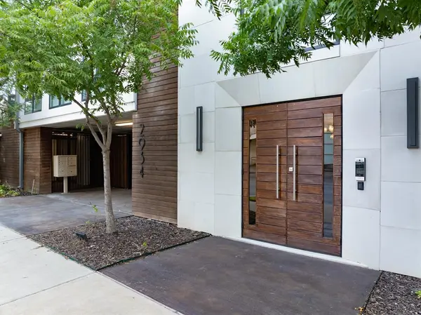 2934 N Hall Street #401, Dallas, TX 75204