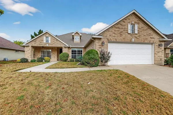 9516 Grandview Drive, Denton, TX 76207