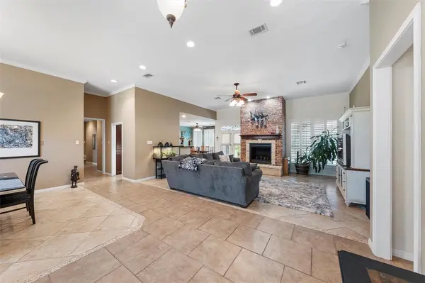 175 Winding Trail, Crawford, TX 76638