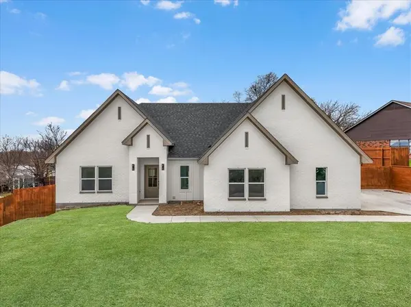 332 Hillcroft Road, Fort Worth, TX 76108