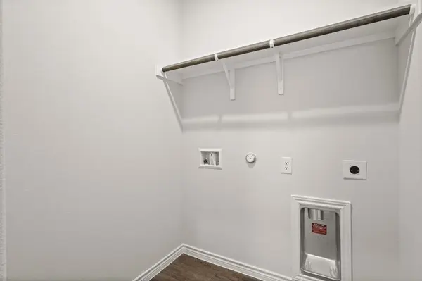 1510 Romans Road, Ennis, TX 75119