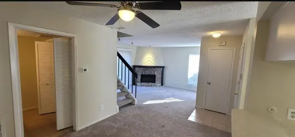 883 WATERFALL Way, Richardson, TX 75080