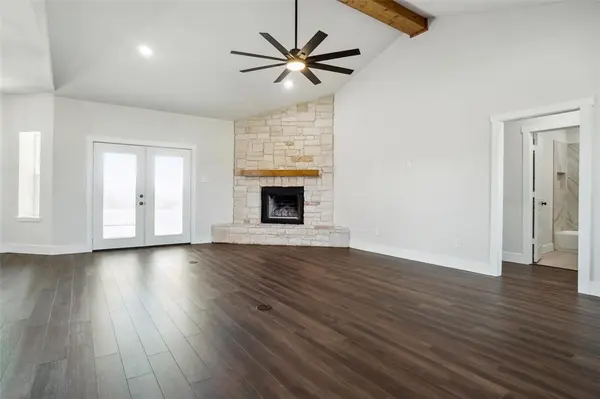 293 County Road 1111, Decatur, TX 76234