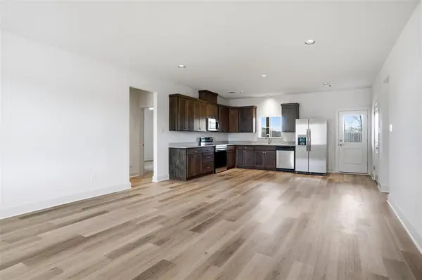 307 Railroad Avenue, Sanger, TX 76266