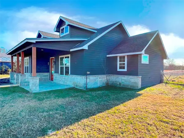 3837 Fm 1395, Wills Point, TX 75169