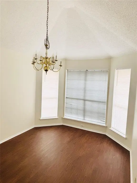 1217 Buckeye Drive, Mesquite, TX 75181