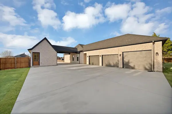 650 Gibson Road, Waxahachie, TX 75165