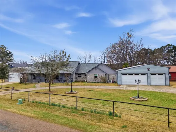664 County Road 2360, Mount Pleasant, TX 75455