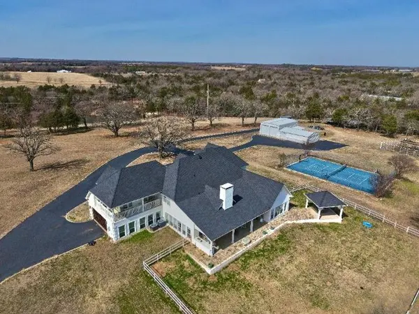 1073 Gordonville Road, Gordonville, TX 76245