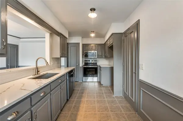 17079 Upper Bay Road, Addison, TX 75001