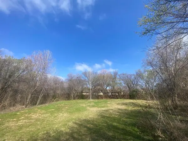 16 Marvin Drive, Keller, TX 76262