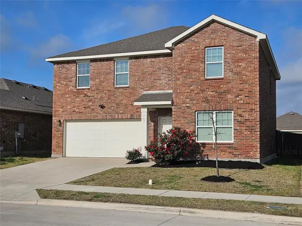 767 Camden Drive, Lavon, TX 75166