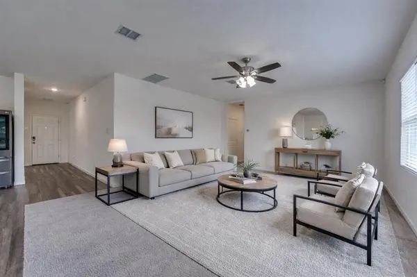 767 Camden Drive, Lavon, TX 75166