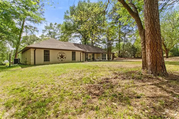 13302 County Road 2220, Whitehouse, TX 75791