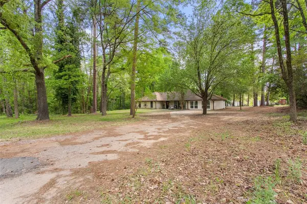 13302 County Road 2220, Whitehouse, TX 75791