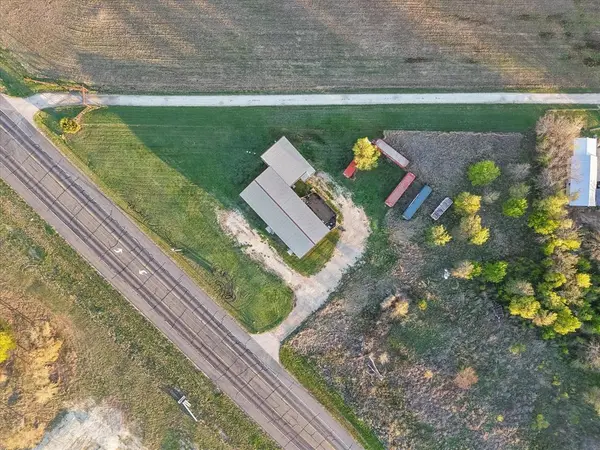 5821 S US Highway 287,  Corsicana,  TX 75109