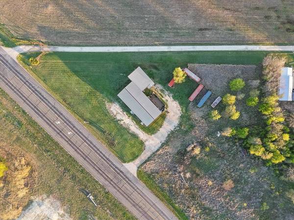 5821 S US Highway 287,  Corsicana,  TX 75109