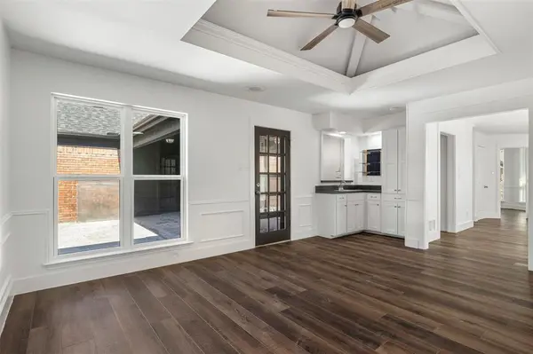 6313 Chelsea Way, Garland, TX 75044