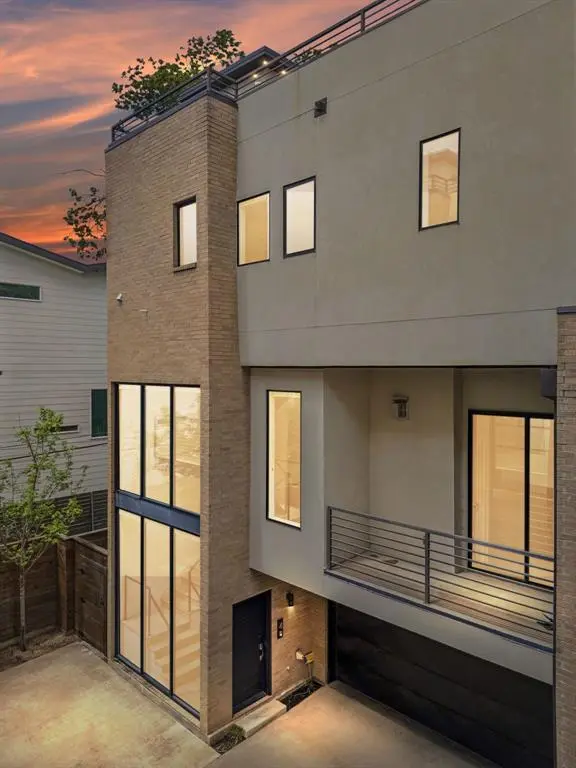 1851 Summit Avenue #4, Dallas, TX 75206